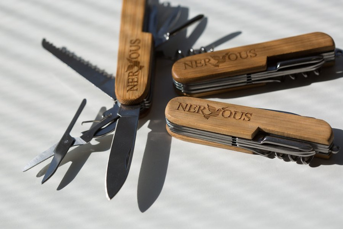 Scyzoryk Nervous Wood