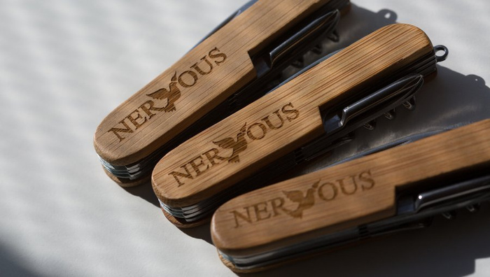 Scyzoryk Nervous Wood
