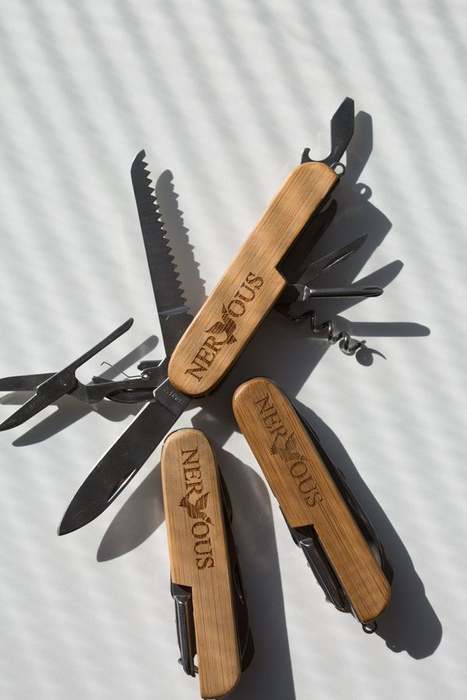 Scyzoryk Nervous Wood